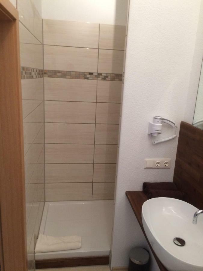 Pension Am Roemerhof Münzenberg Buitenkant foto